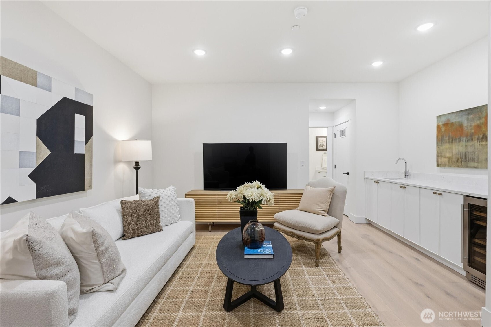 2010 Fairview Avenue E Unit: C