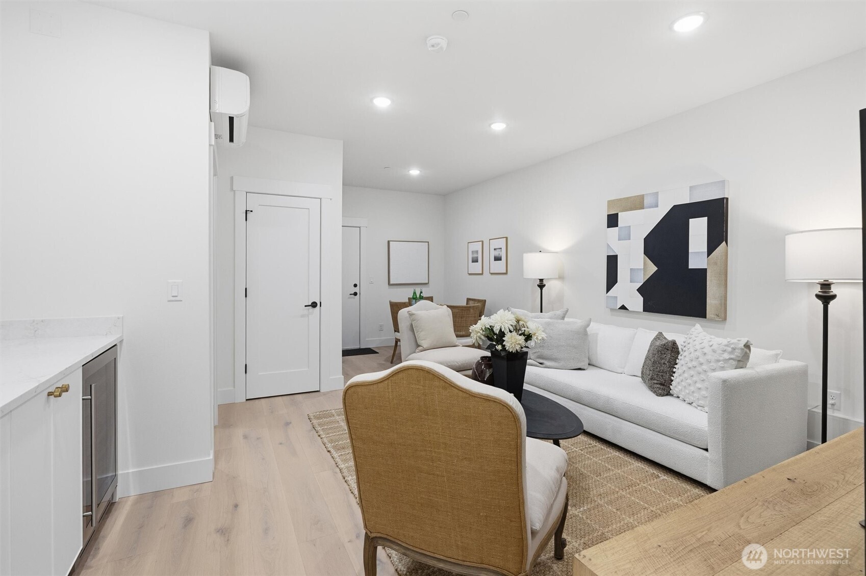 2010 Fairview Avenue E Unit: C