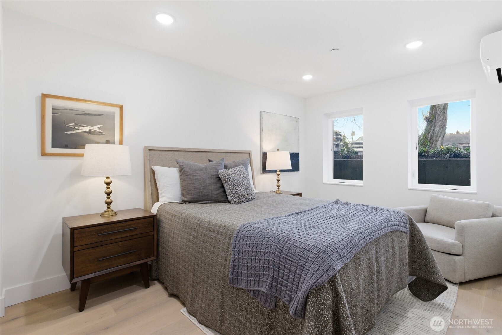 2010 Fairview Avenue E Unit: C