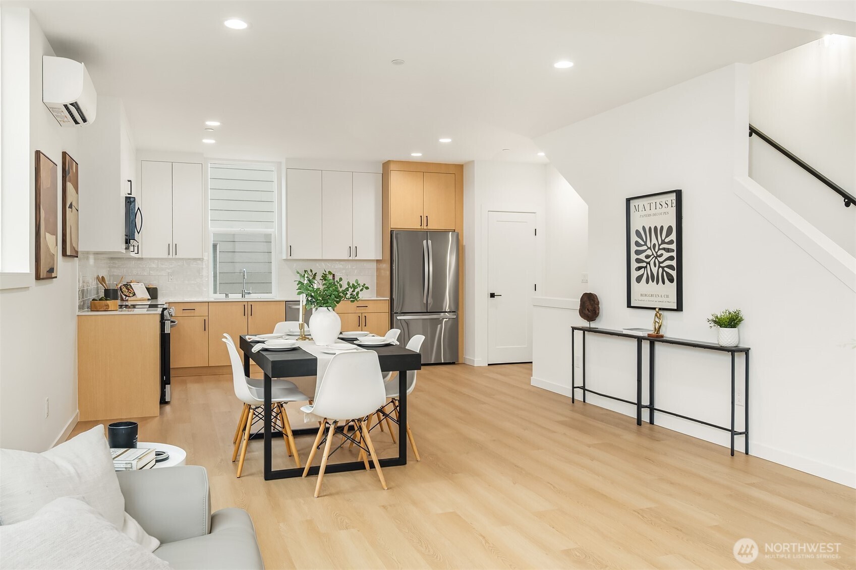 18011 2nd Avenue NE Unit: A