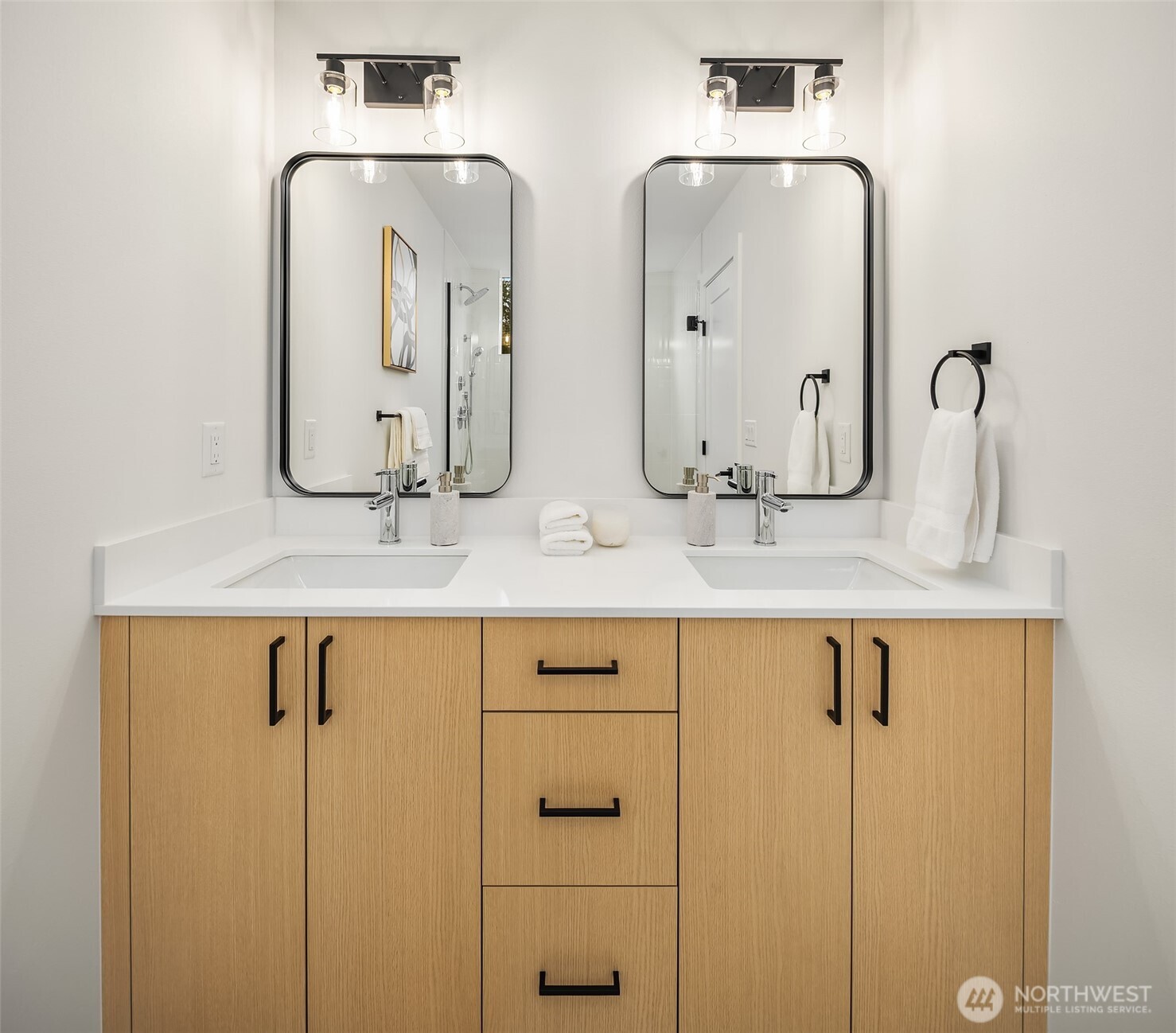 18011 2nd Avenue NE Unit: A