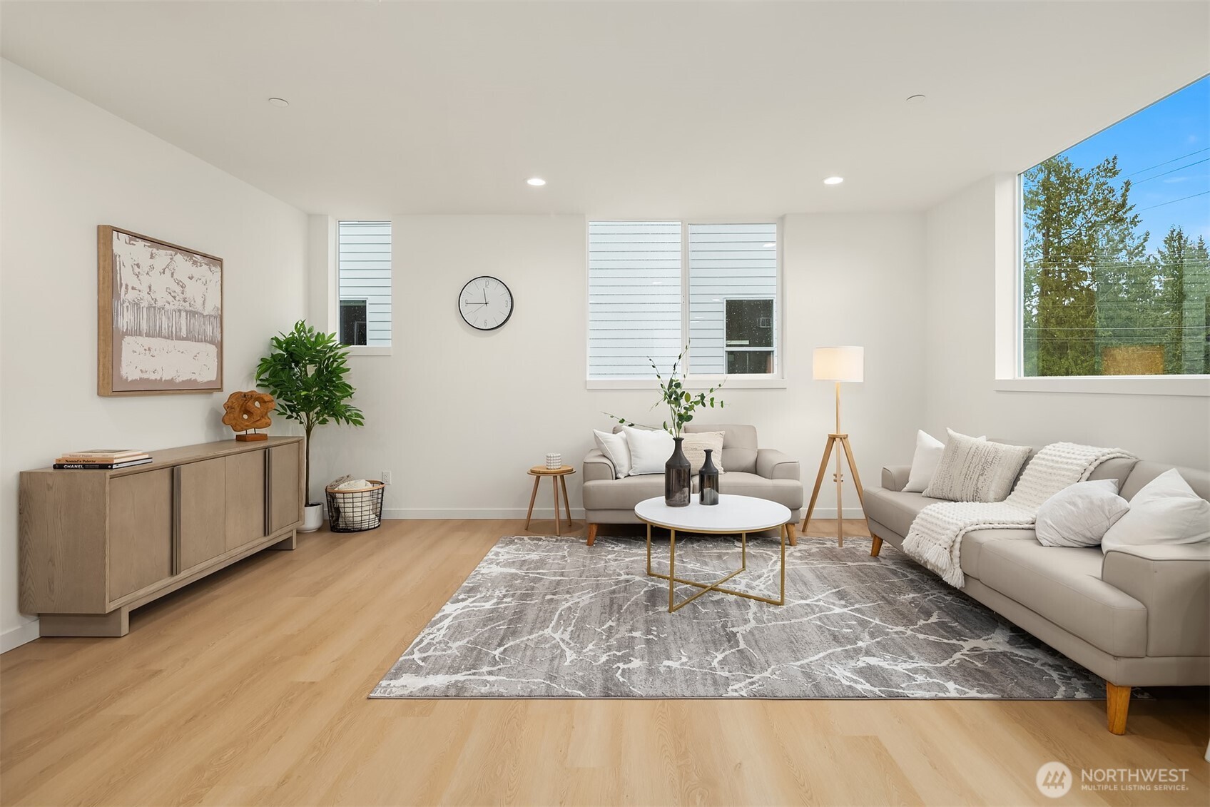 18011 2nd Avenue NE Unit: A