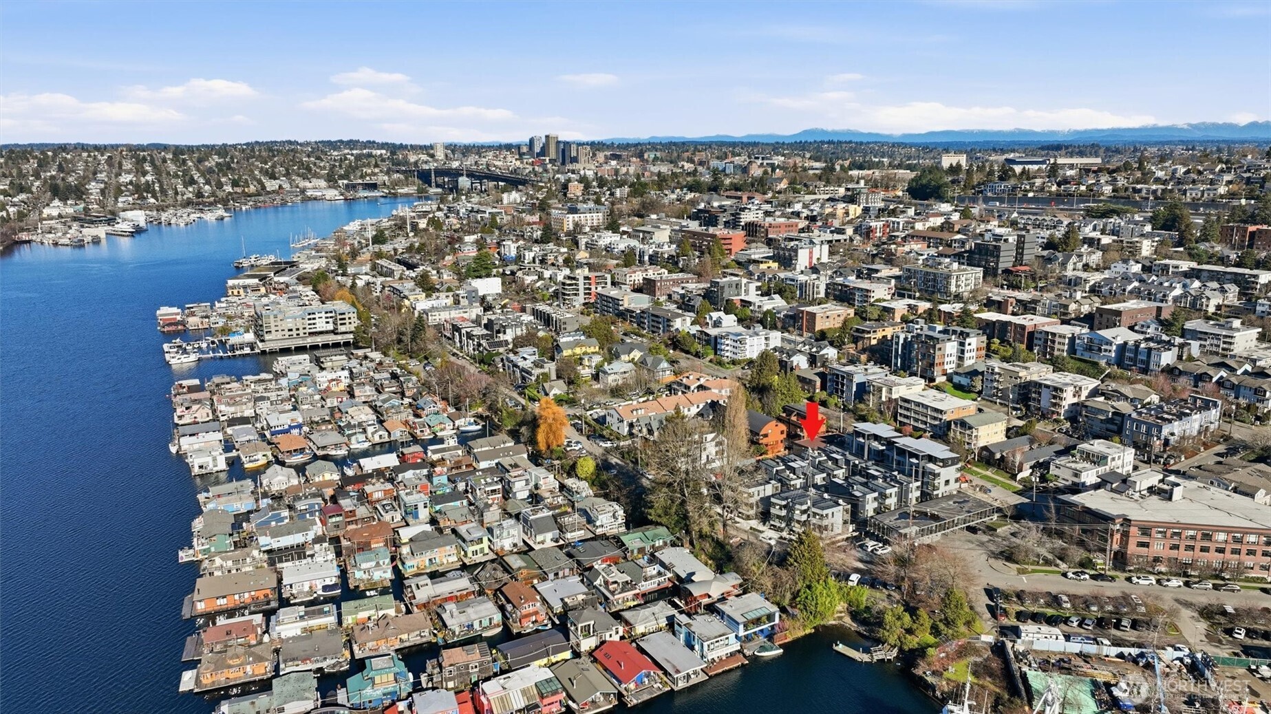 2012 Fairview Avenue E Unit: B