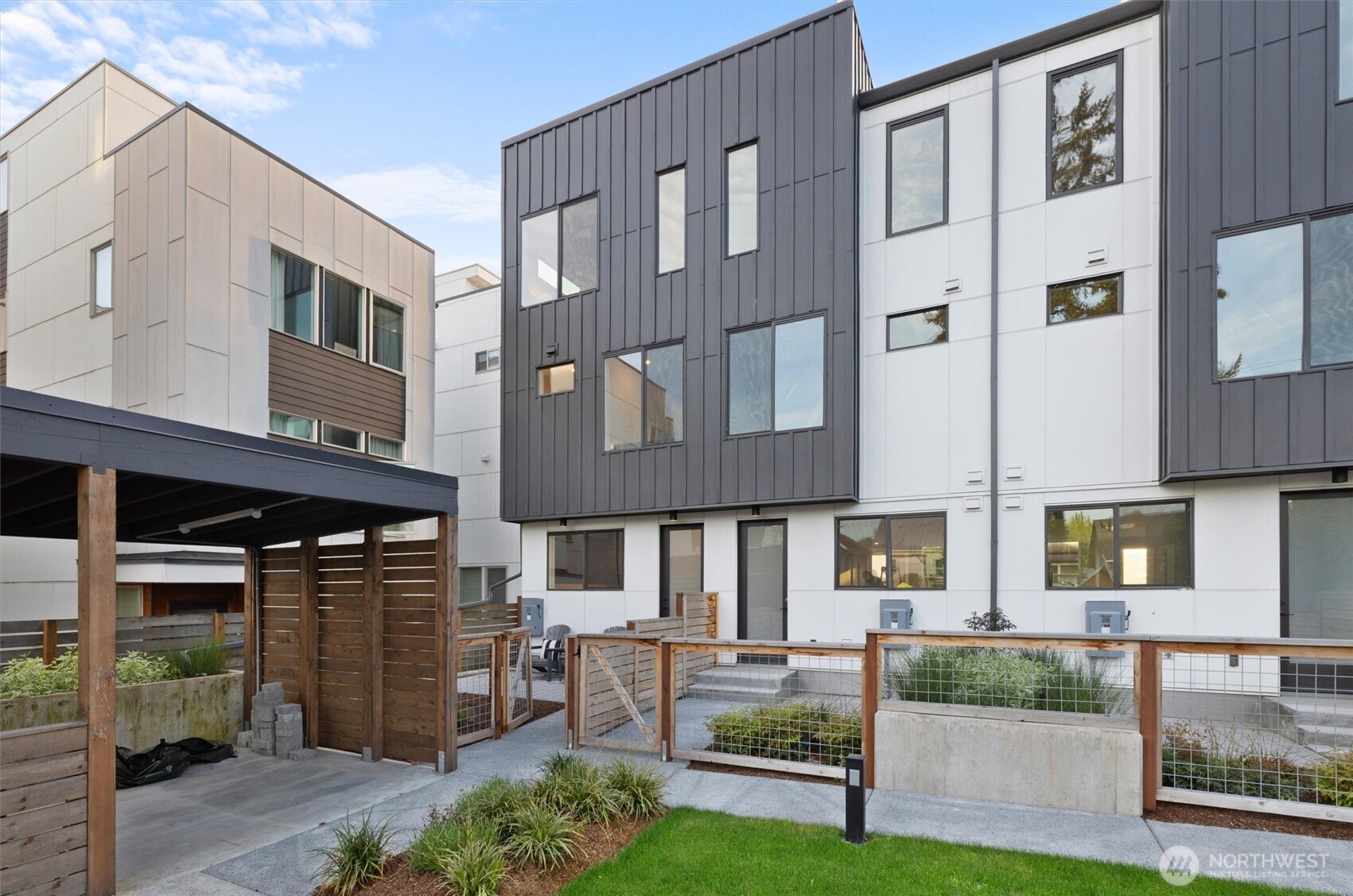 6608 Carleton Avenue S Unit: B