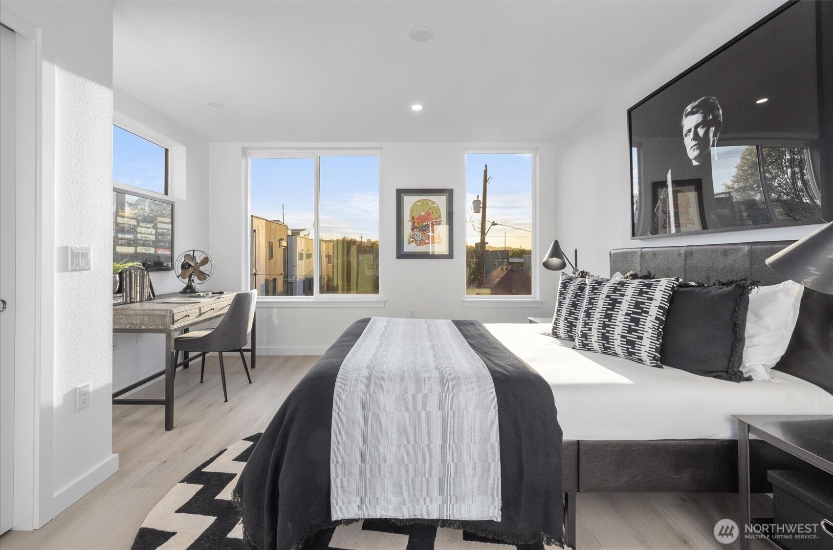 6608 Carleton Avenue S Unit: B