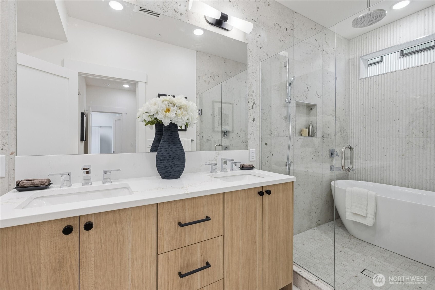 2016 Fairview Avenue E Unit: A