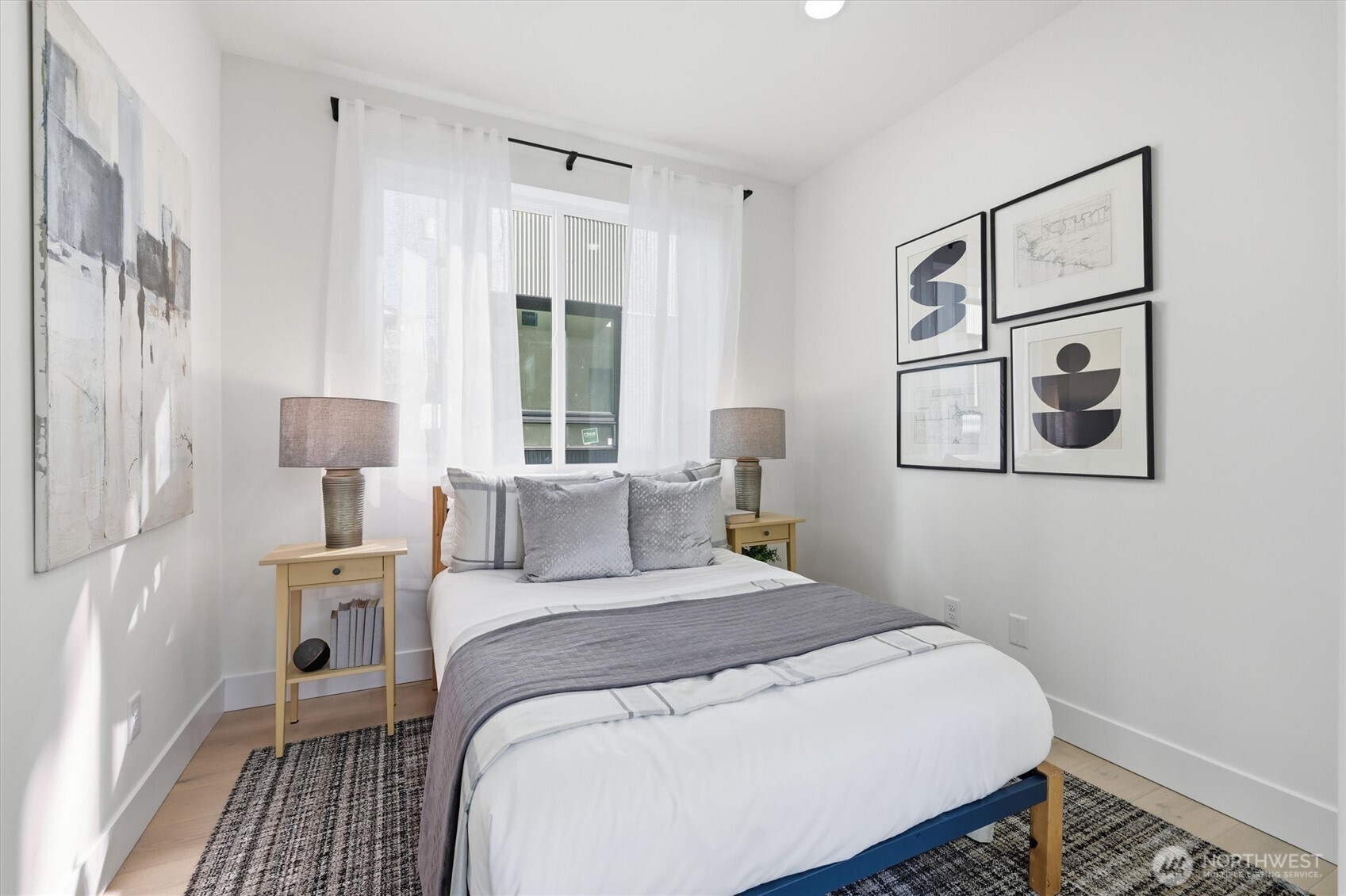 2016 Fairview Avenue E Unit: A