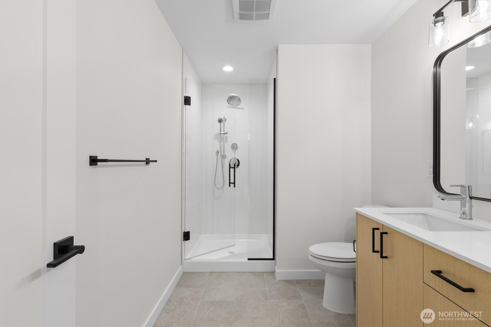 18015 2nd Avenue NE Unit: C