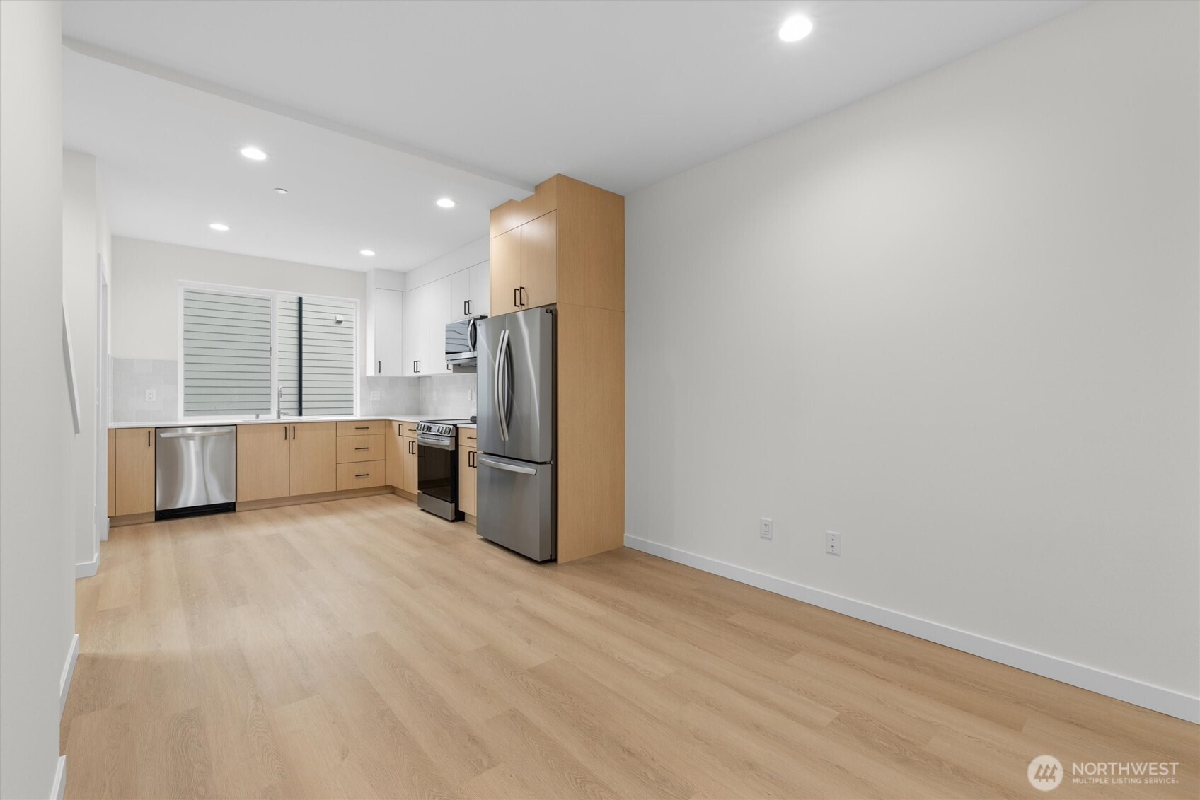 18015 2nd Avenue NE Unit: C