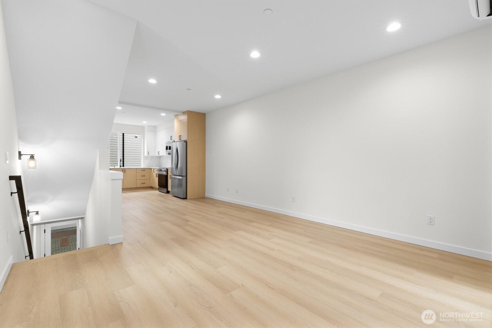 18015 2nd Avenue NE Unit: C