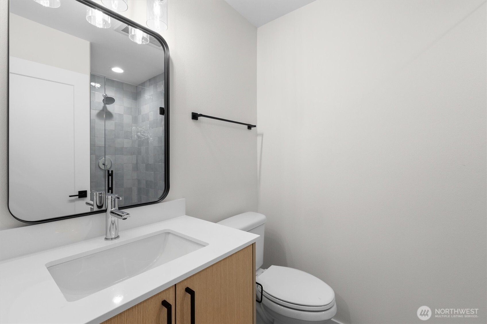 18015 2nd Avenue NE Unit: C