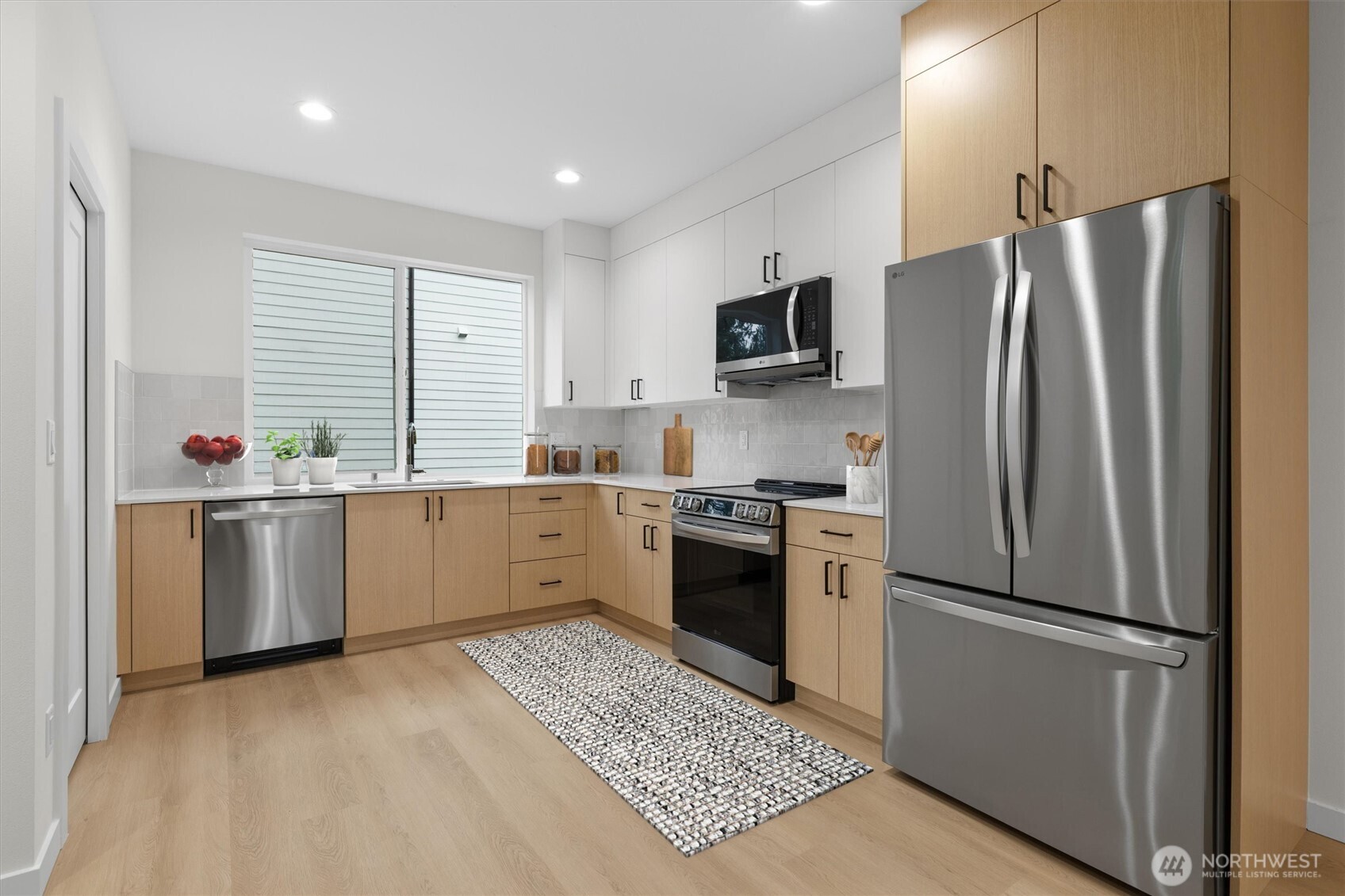 18015 2nd Avenue NE Unit: C