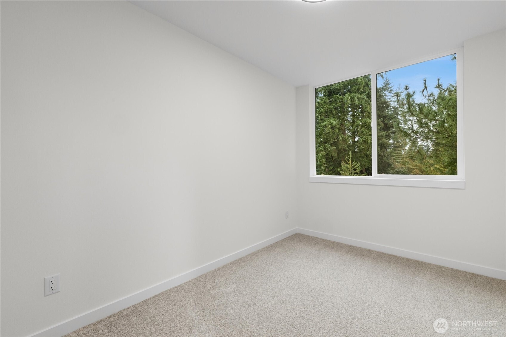 18015 2nd Avenue NE Unit: C