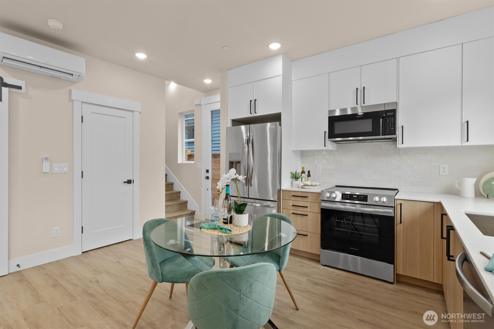 1409 Martin Luther King Jr Way