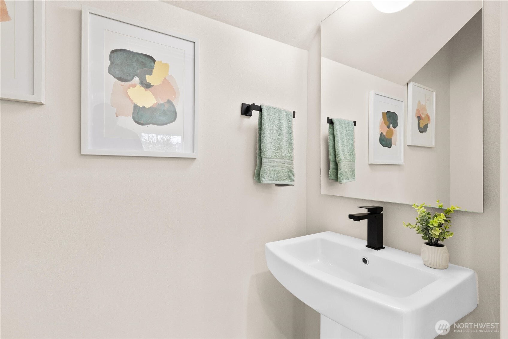 1409 Martin Luther King Jr Way