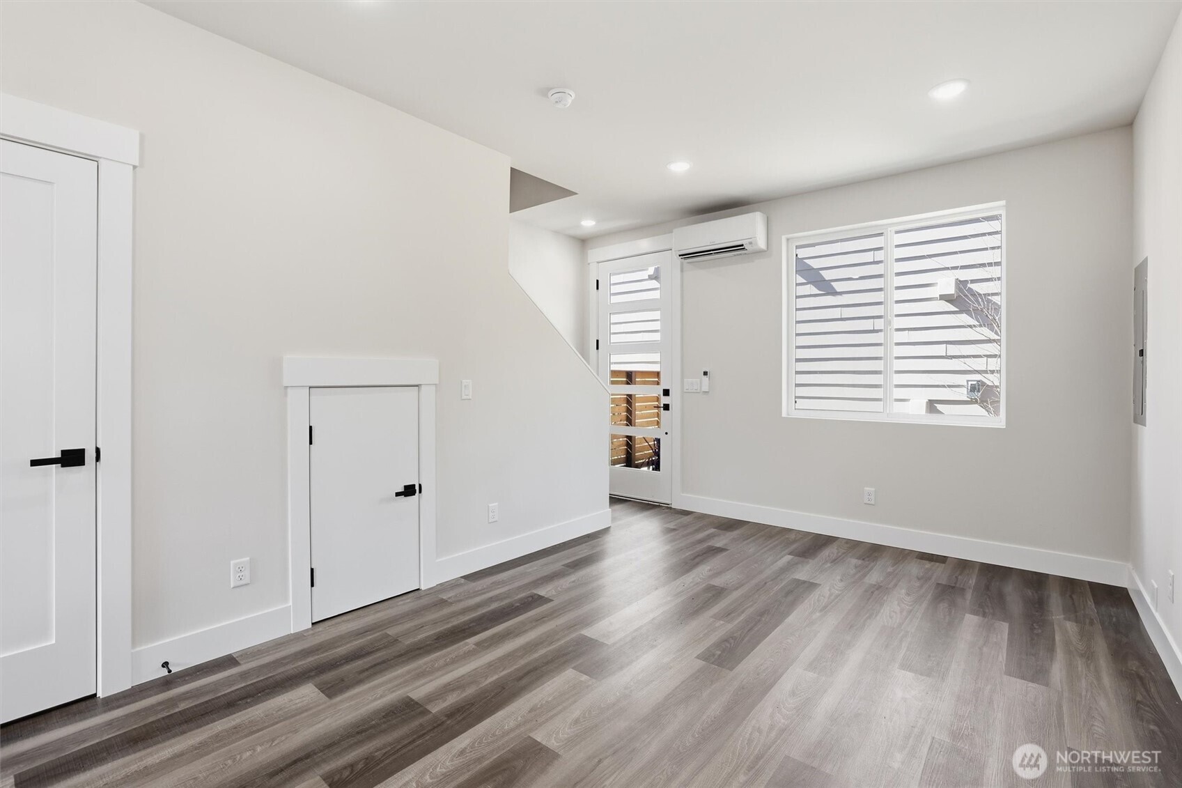 3324 35th Avenue S Unit: A