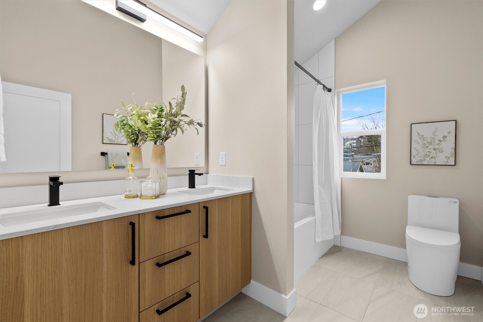 1409 Martin Luther King Jr Way