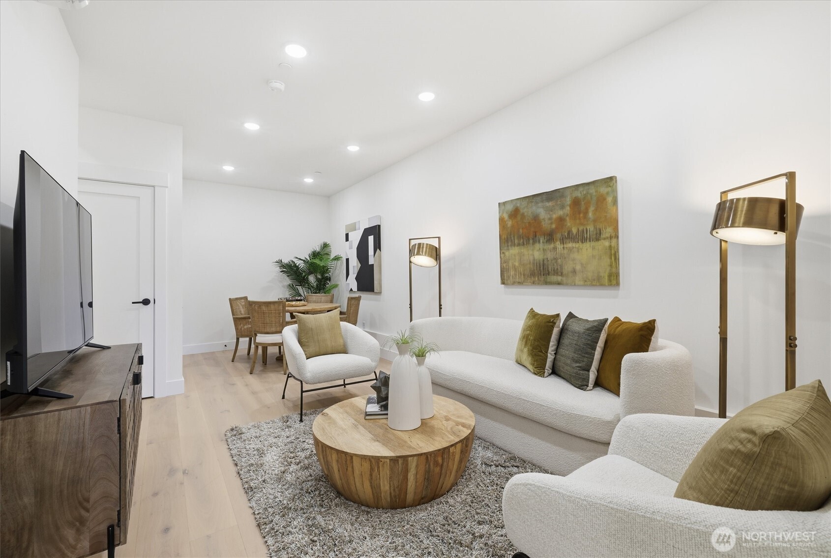 2010 Fairview Avenue E Unit: B