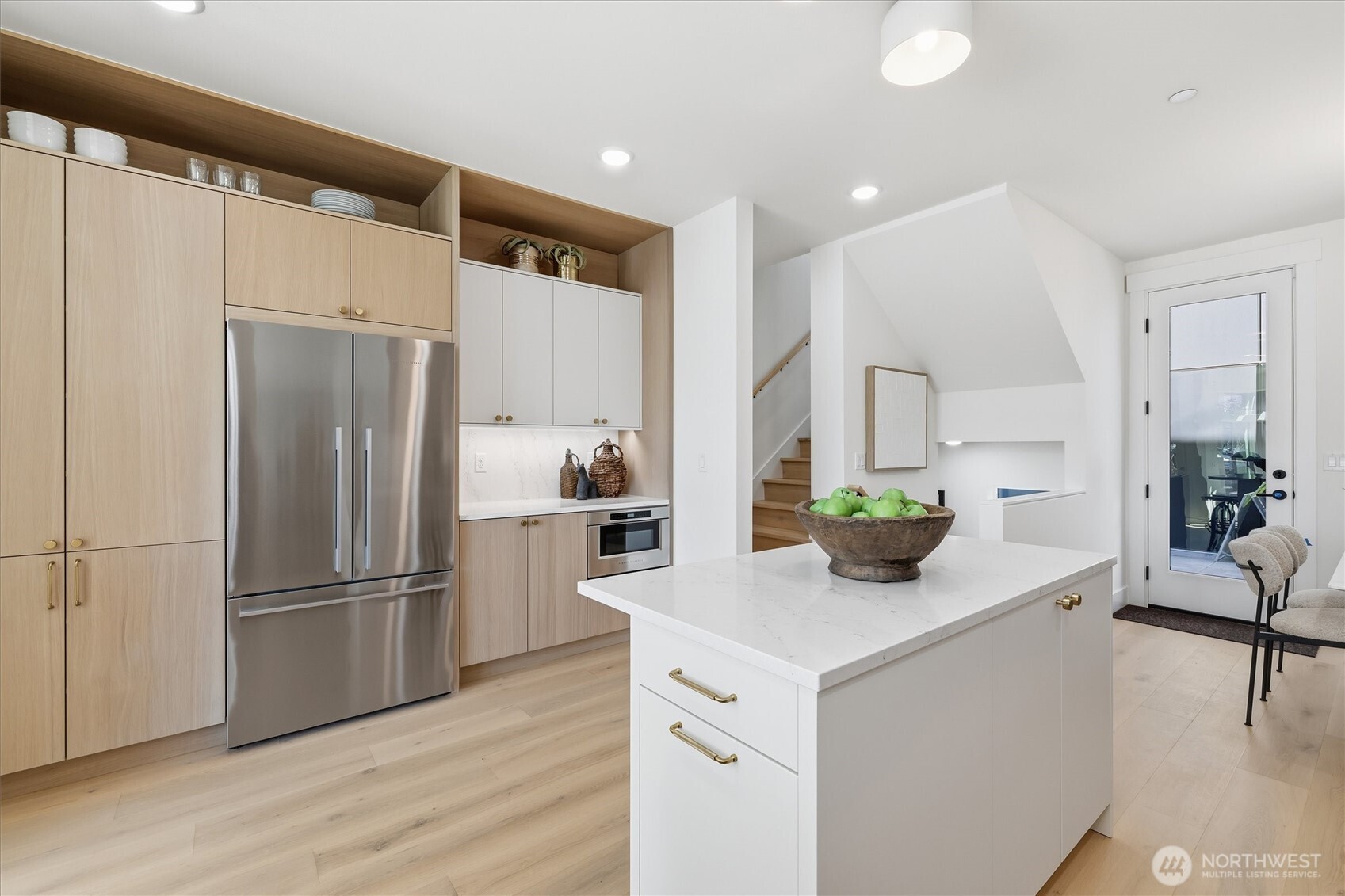 2010 Fairview Avenue E Unit: B