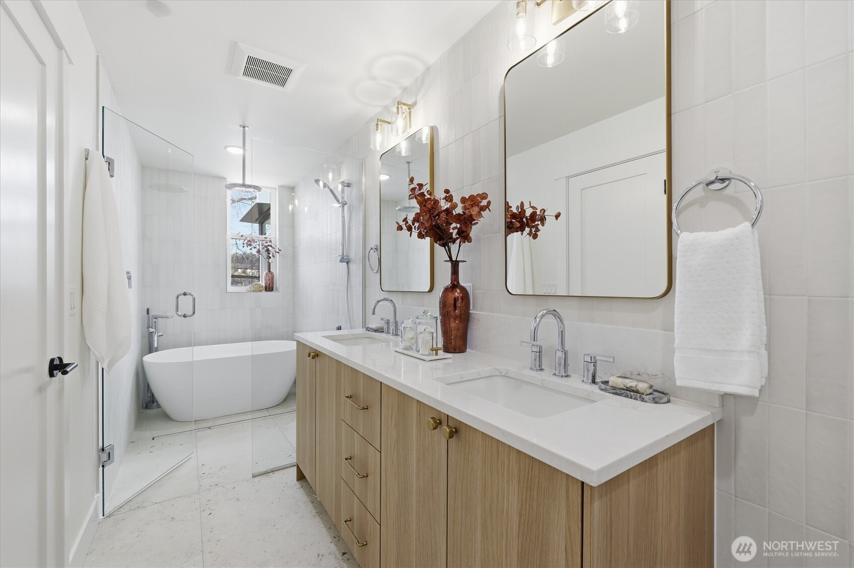 2010 Fairview Avenue E Unit: B