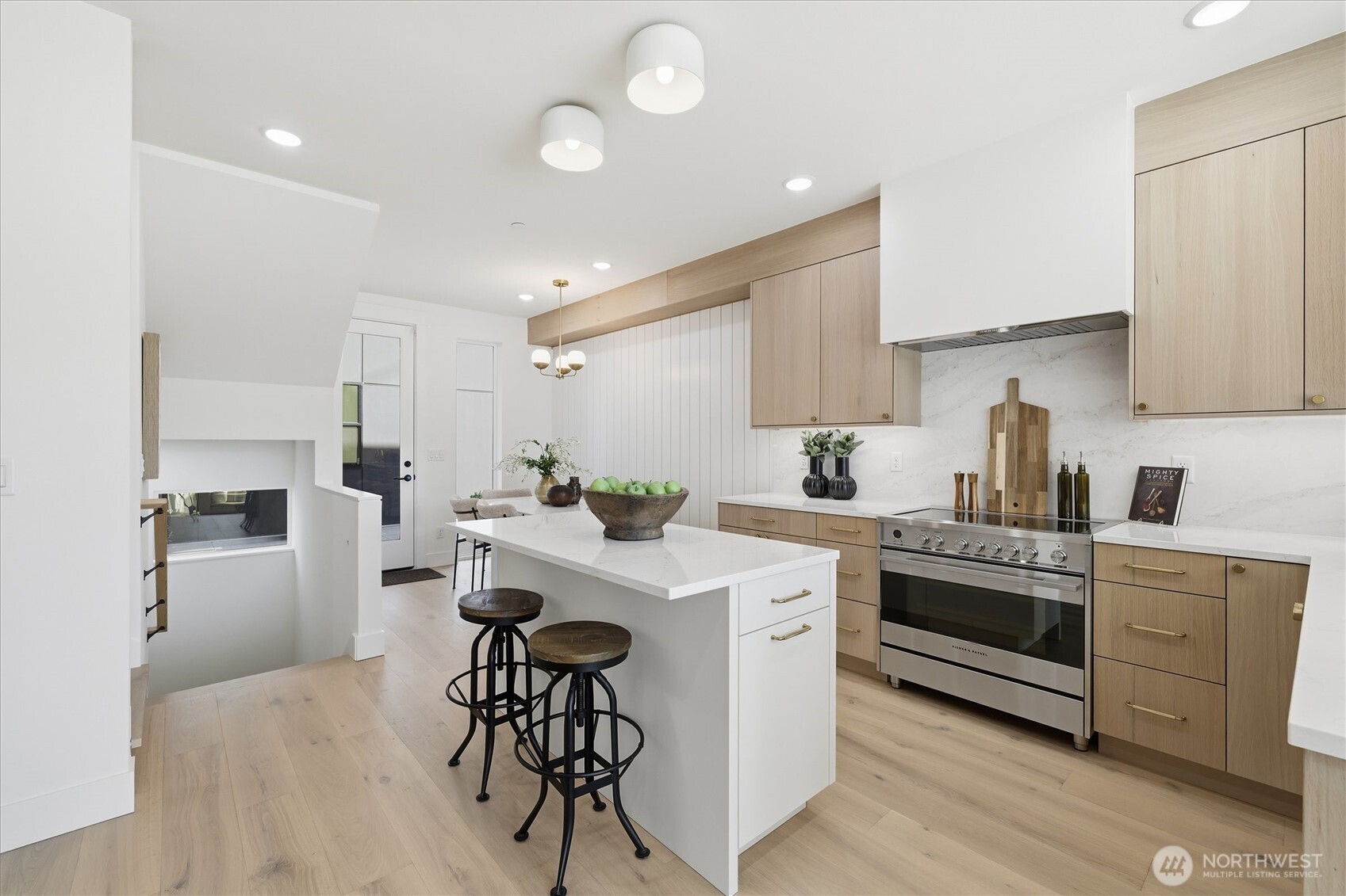 2010 Fairview Avenue E Unit: B