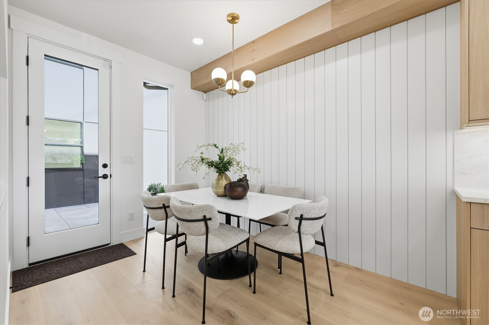 2010 Fairview Avenue E Unit: B