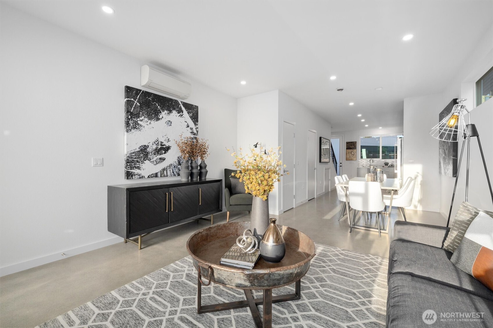 6608 Carleton Avenue S Unit: B