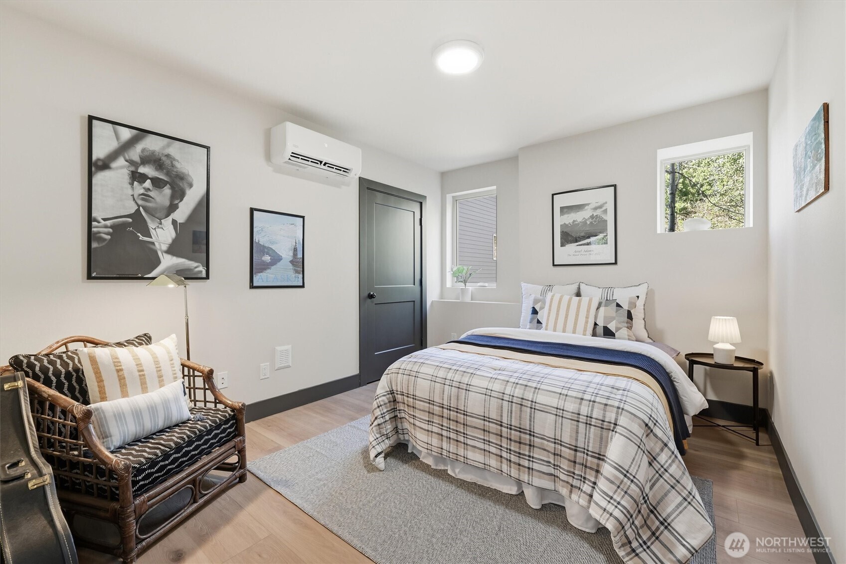 4584 22nd Avenue SW Unit: A