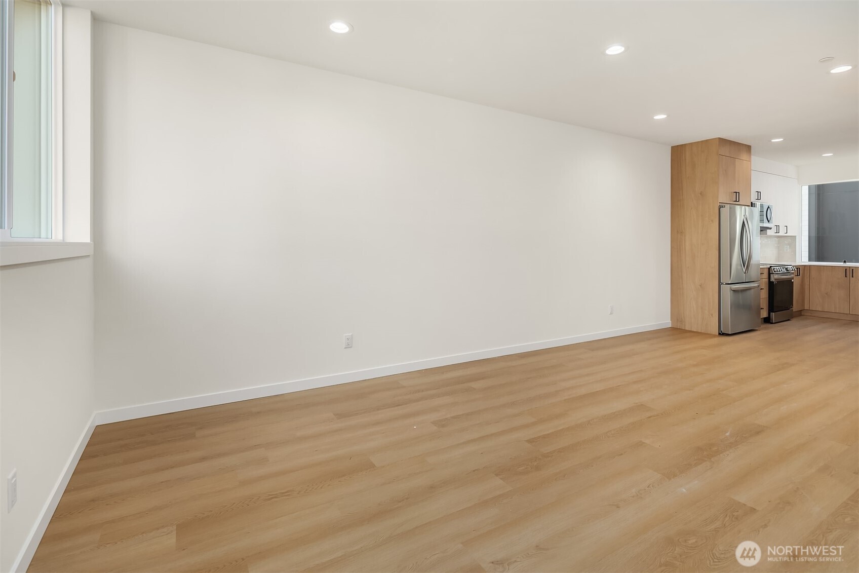 18017 2nd Avenue NE Unit: B