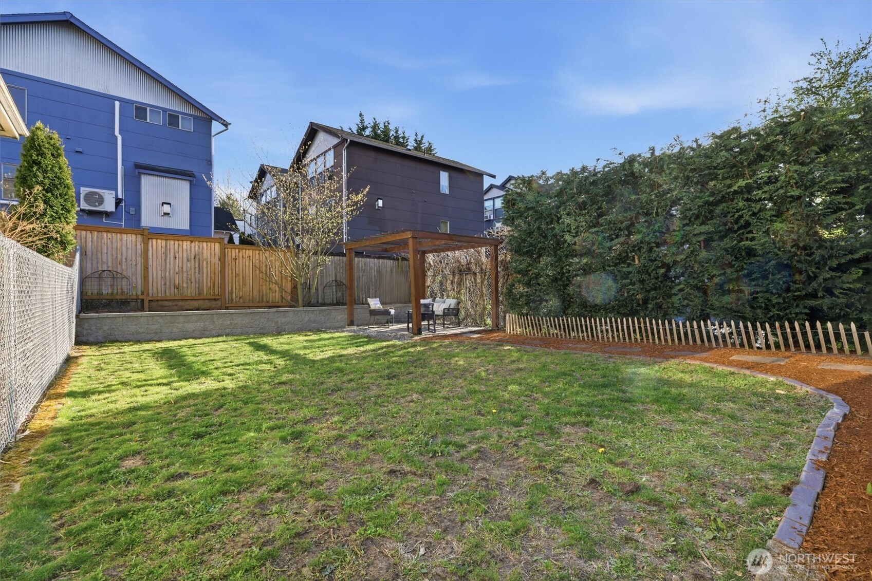 3557 S Hudson Street