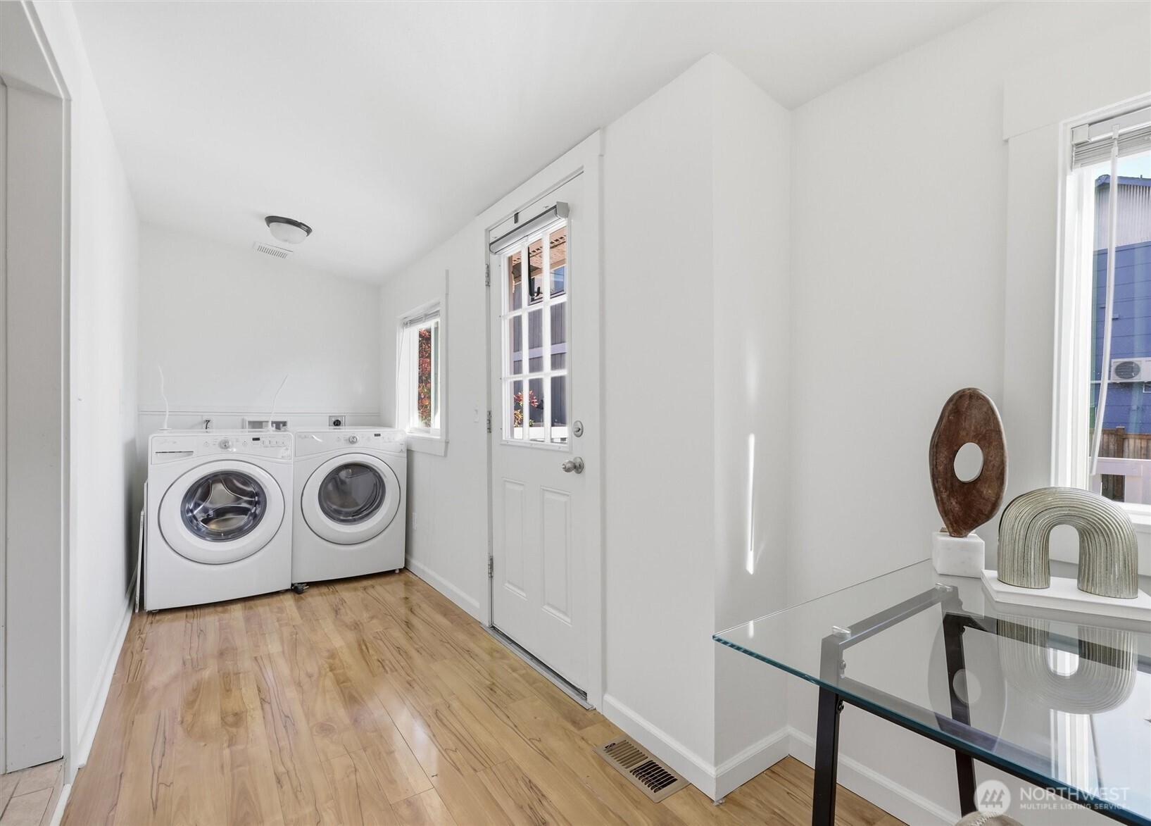 3557 S Hudson Street