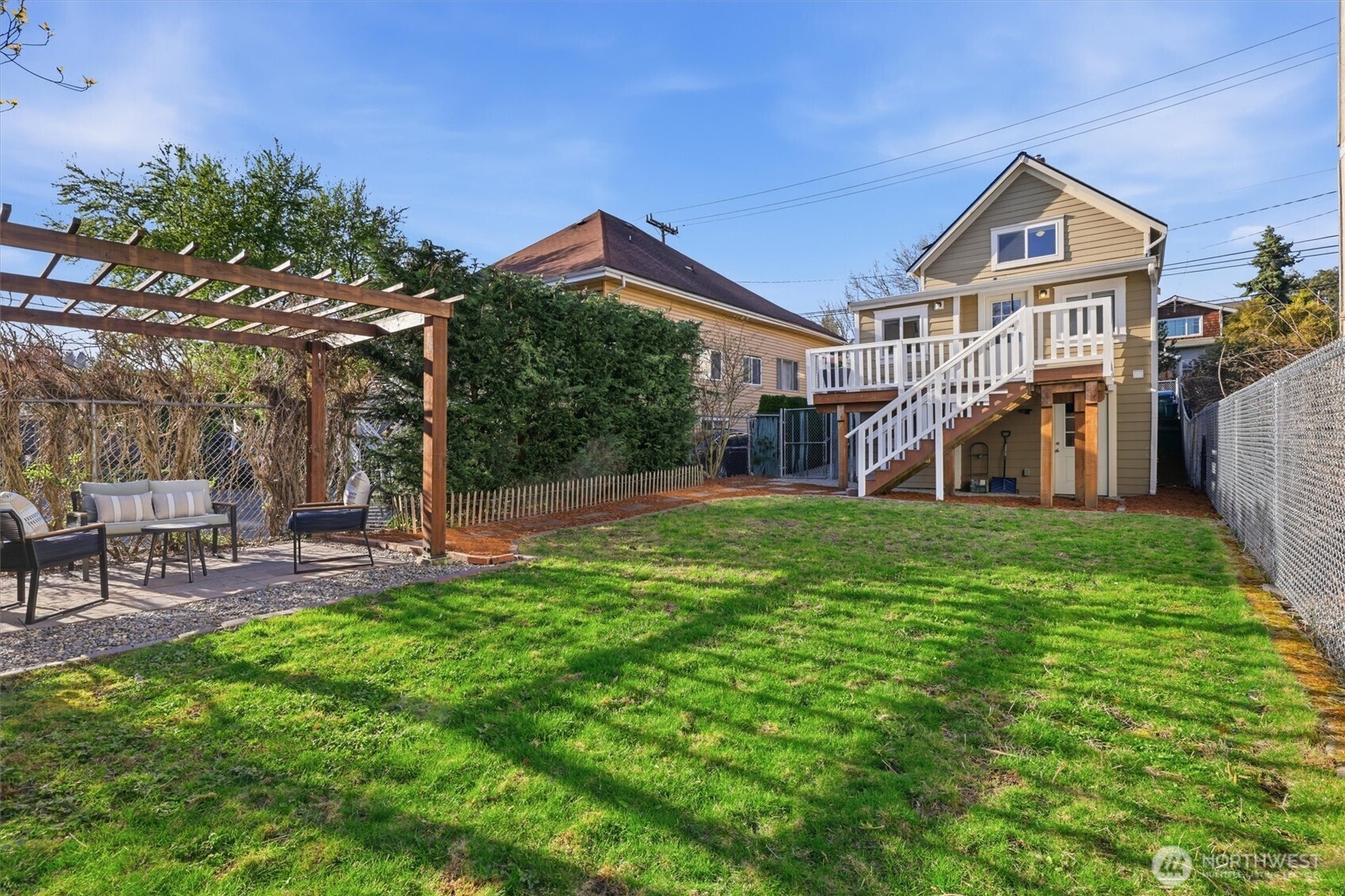 3557 S Hudson Street