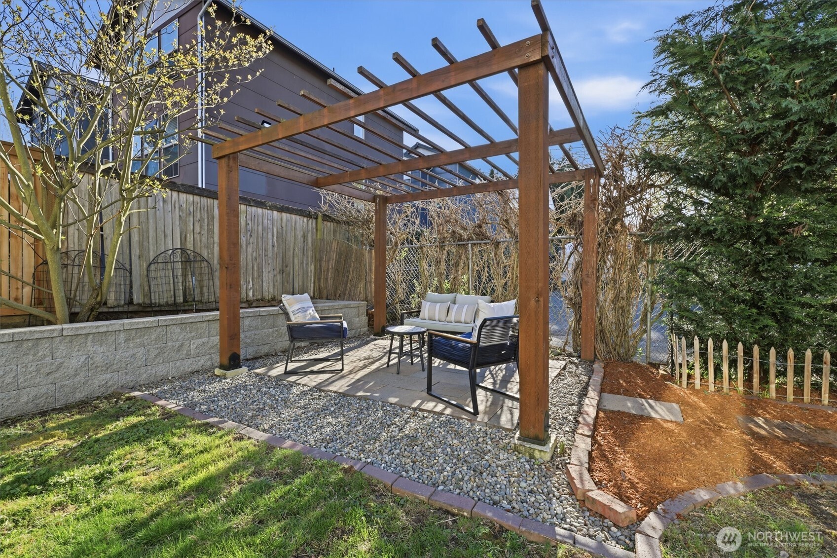 3557 S Hudson Street