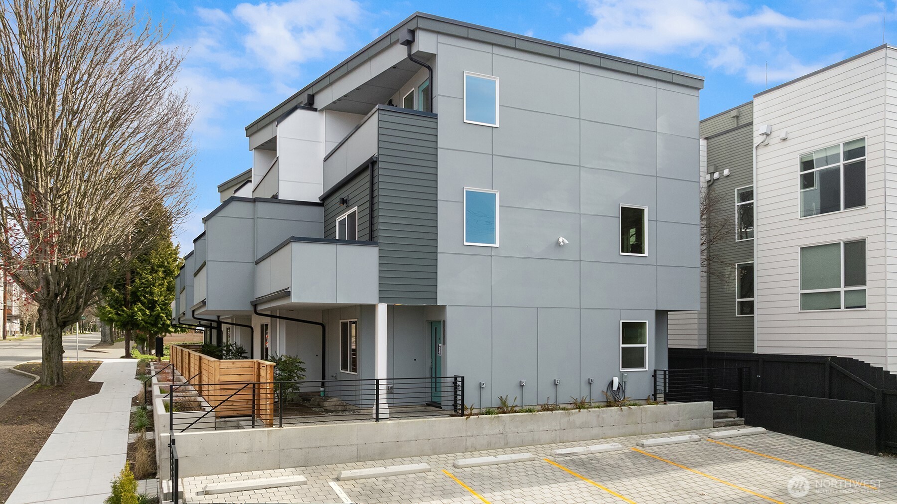 105 NW 39th Street Unit: B