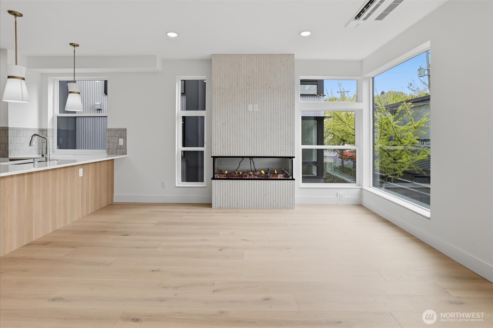 2014 Fairview Avenue E Unit: A