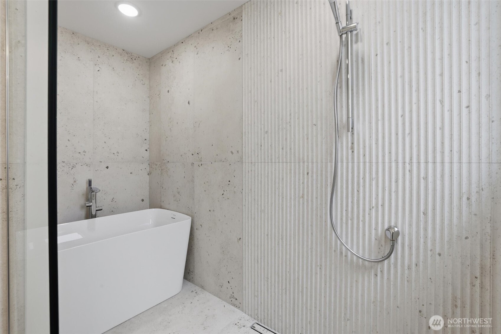2014 Fairview Avenue E Unit: A