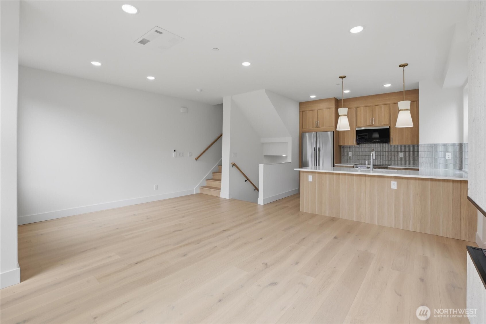 2014 Fairview Avenue E Unit: A