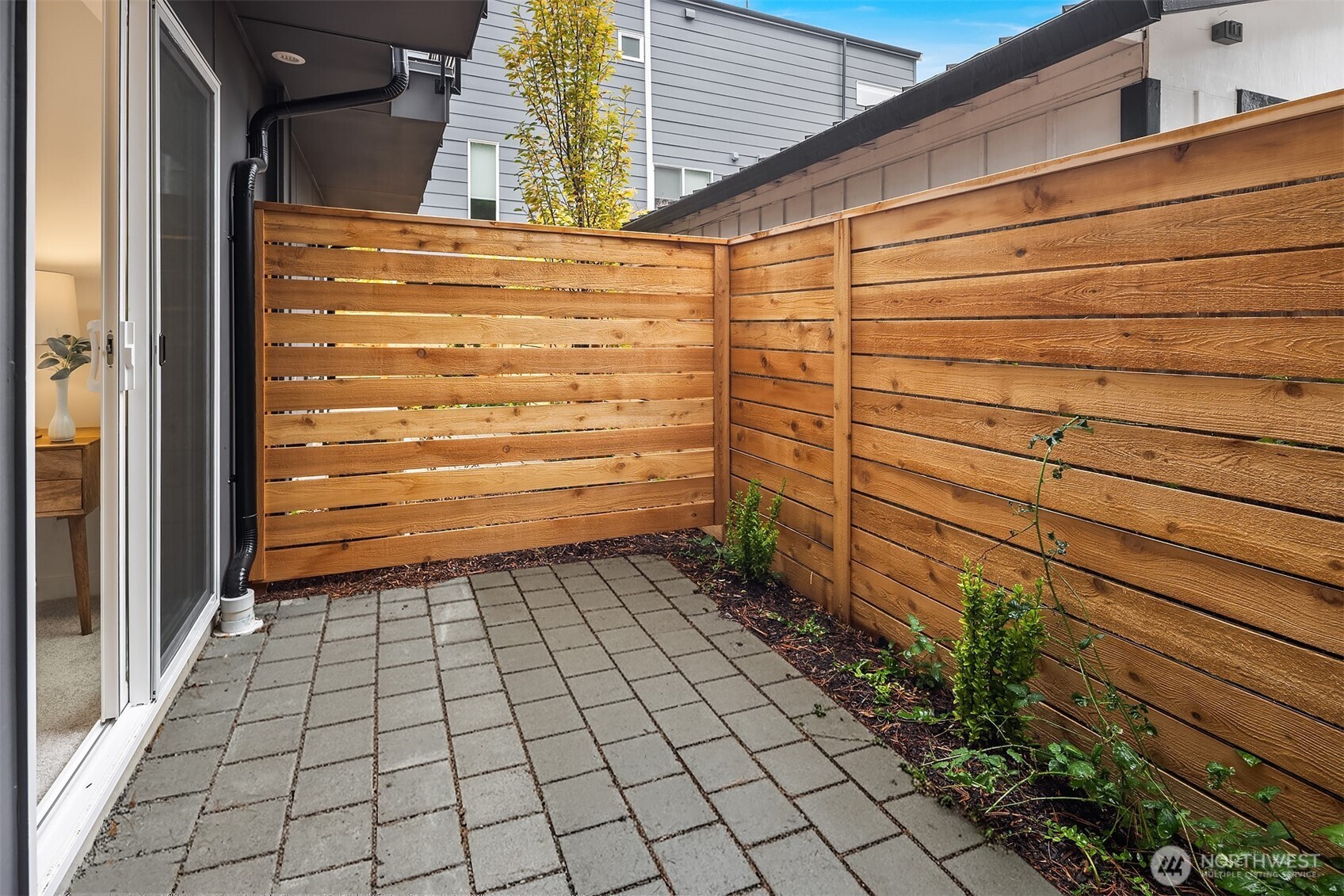 18015 2nd Avenue NE Unit: B