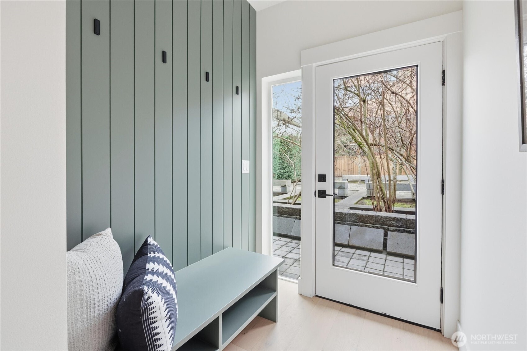2018 Fairview Avenue E Unit: D