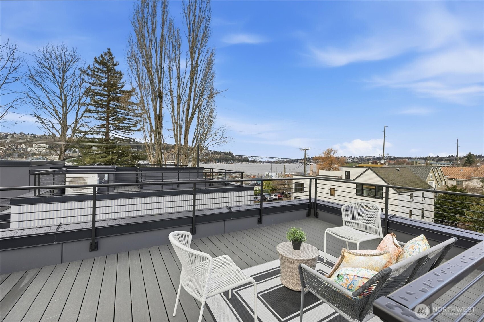 2018 Fairview Avenue E Unit: D