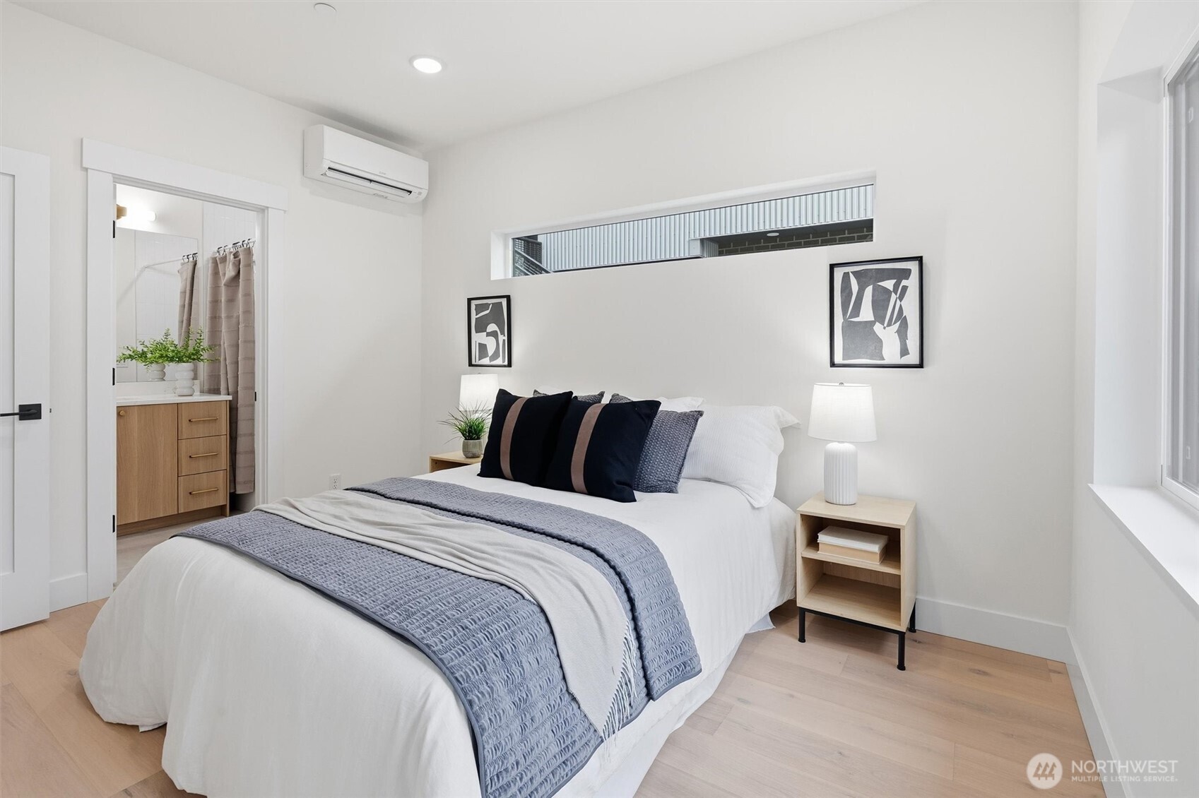 2018 Fairview Avenue E Unit: D