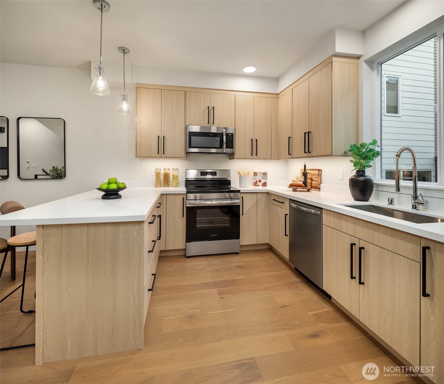 105 NW 39th Street Unit: D