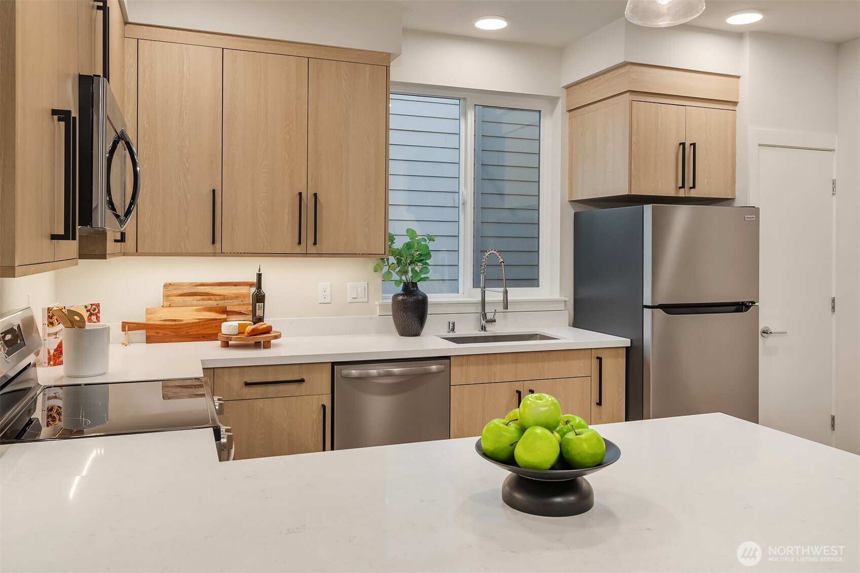 105 NW 39th Street Unit: D