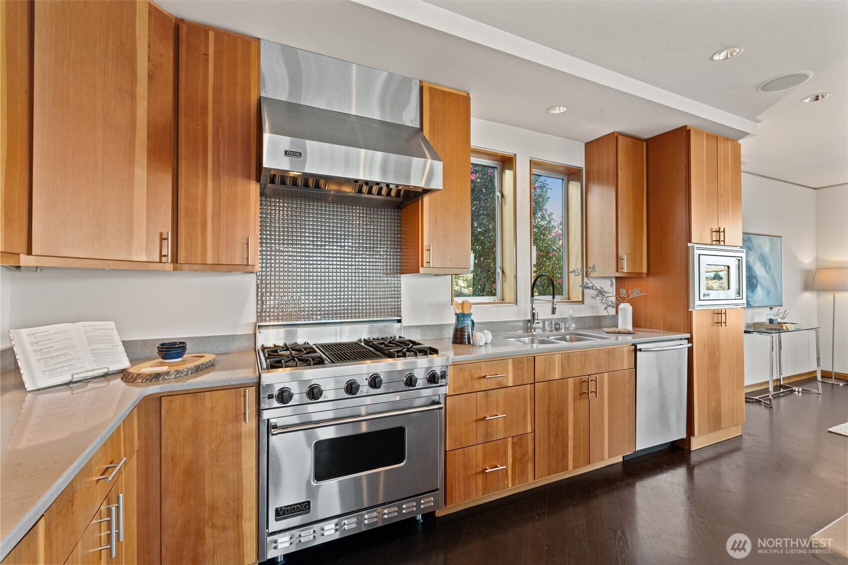 2506 N 38th Street