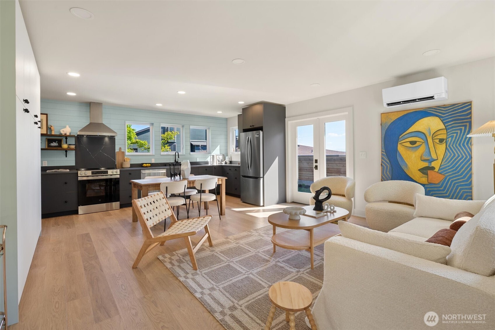 909 32nd Avenue S Unit: C
