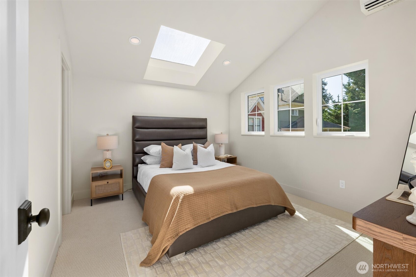 909 32nd Avenue S Unit: C