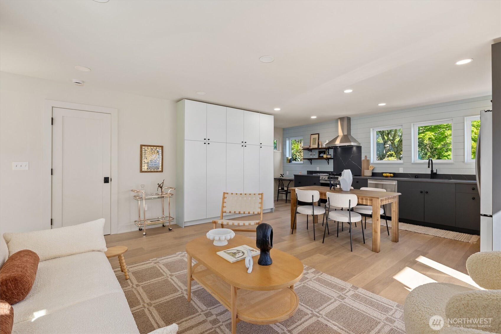 909 32nd Avenue S Unit: C