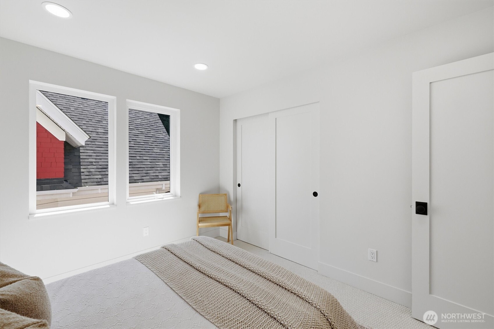 909 32nd Avenue S Unit: B