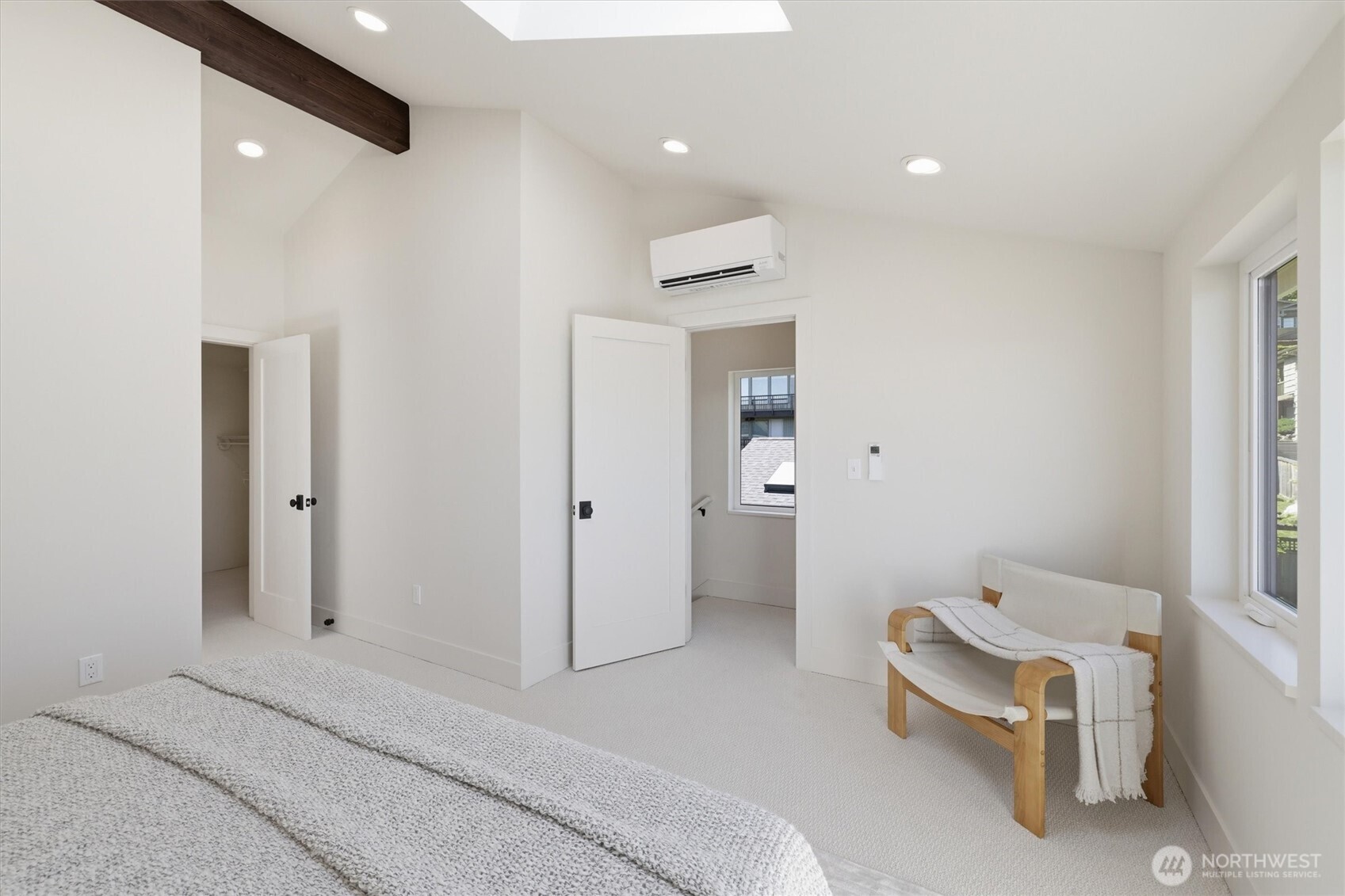 909 32nd Avenue S Unit: B
