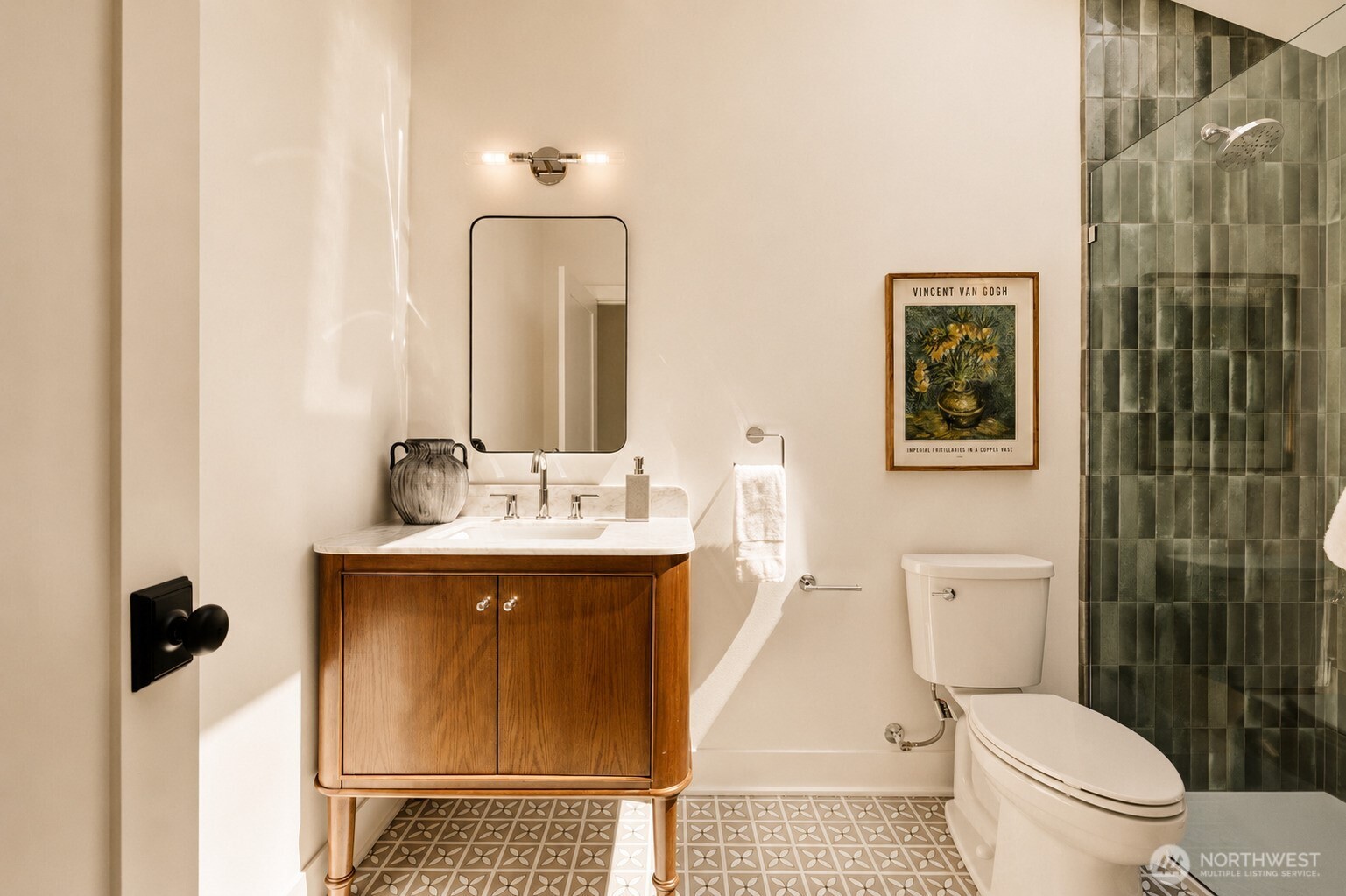 909 32nd Avenue S Unit: B